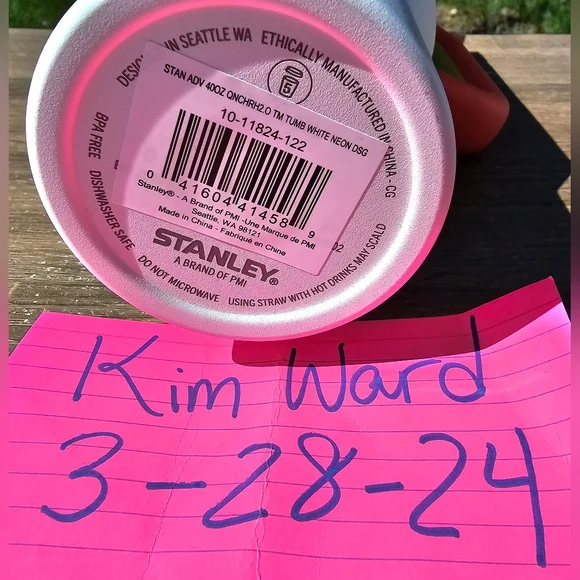 Stanley White Neon 40oz DSG EXCLUSIVE - Picture 5 of 7